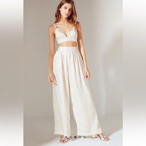 Urban Outfitters Delphine wide-legged pants NWT **